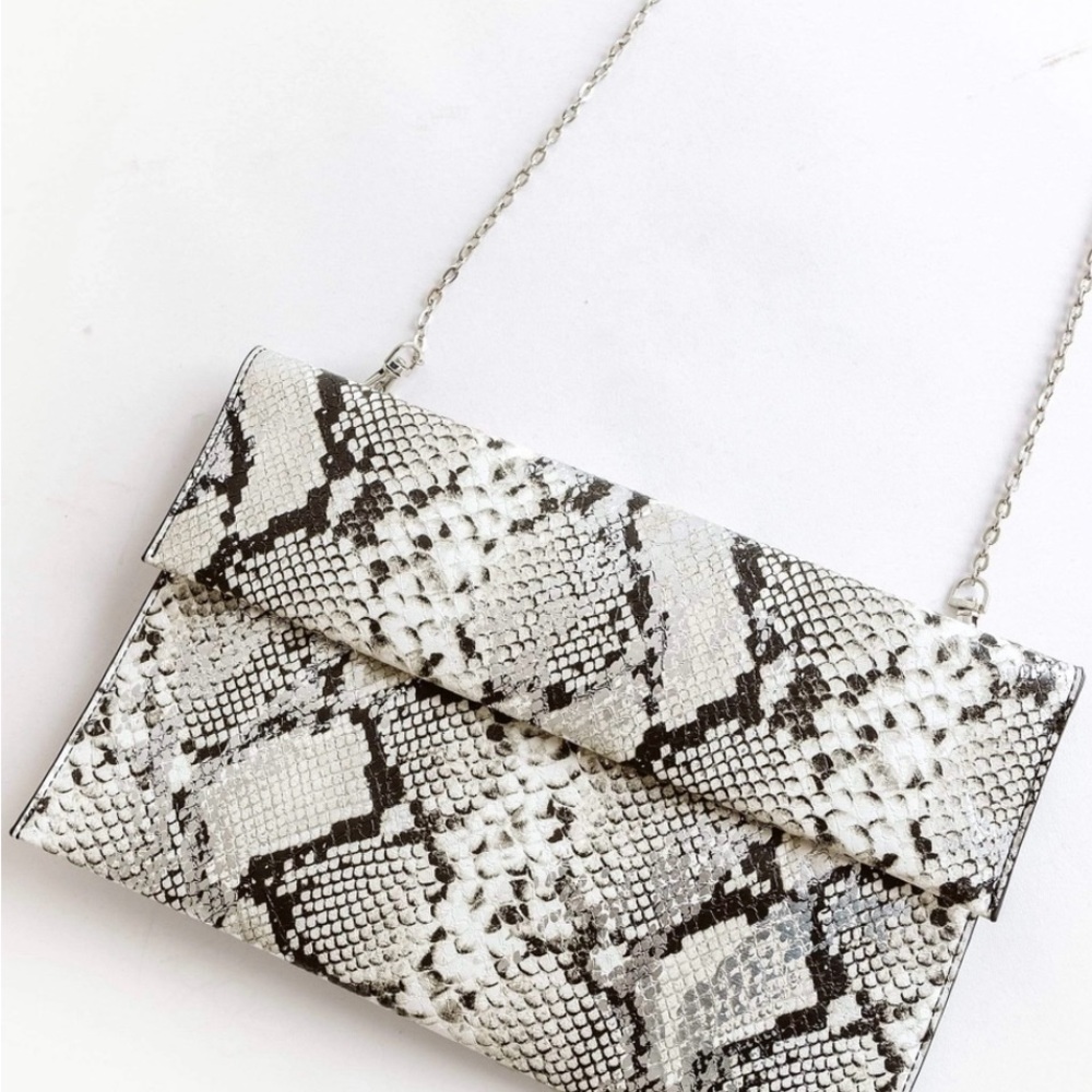 Elegant Snake Print Clutch